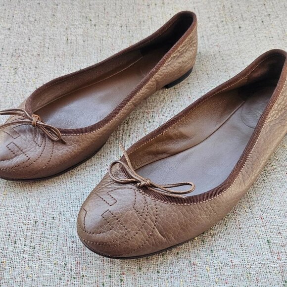 Gucci Women sandal Flat Brown Leather Upper G Logo Ballet Shoe Made Italy 38.5 - Picture 1 of 12